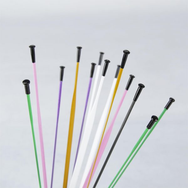 coloured carbon spokes for cycling wheels